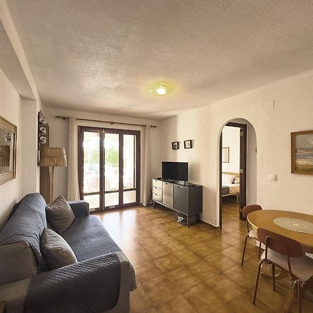 Residential With Pool, 500 Meters To The Beach Oriola  Exterior foto